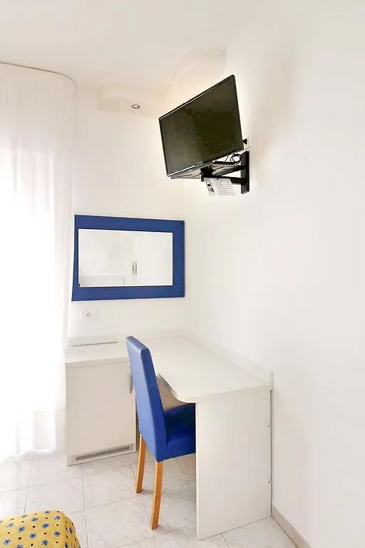 Hotel Eraclea Lido di Jesolo 3*,  Italy